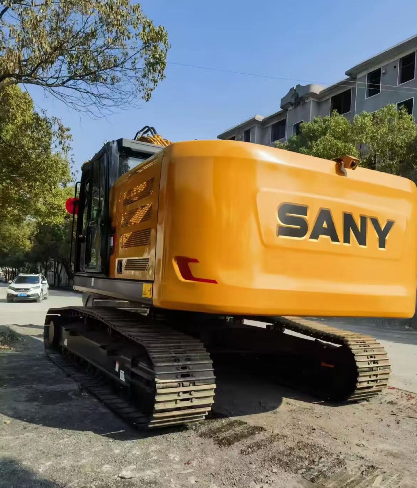 Sany 275 used excavator 0 photo 2