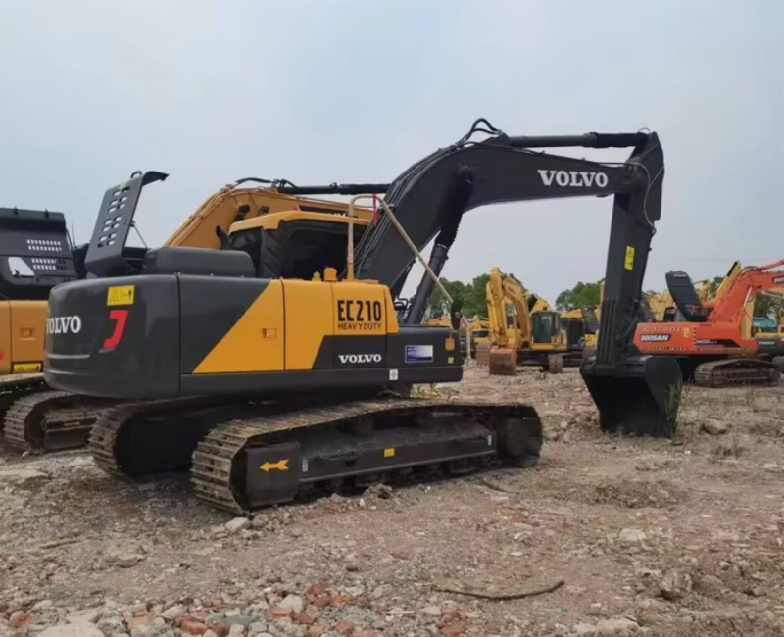 Used Volvo 210 Excavator for Sale