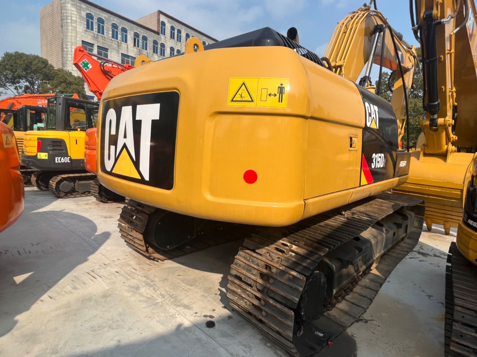 CAT 315D2 used excavator 0 photo 2