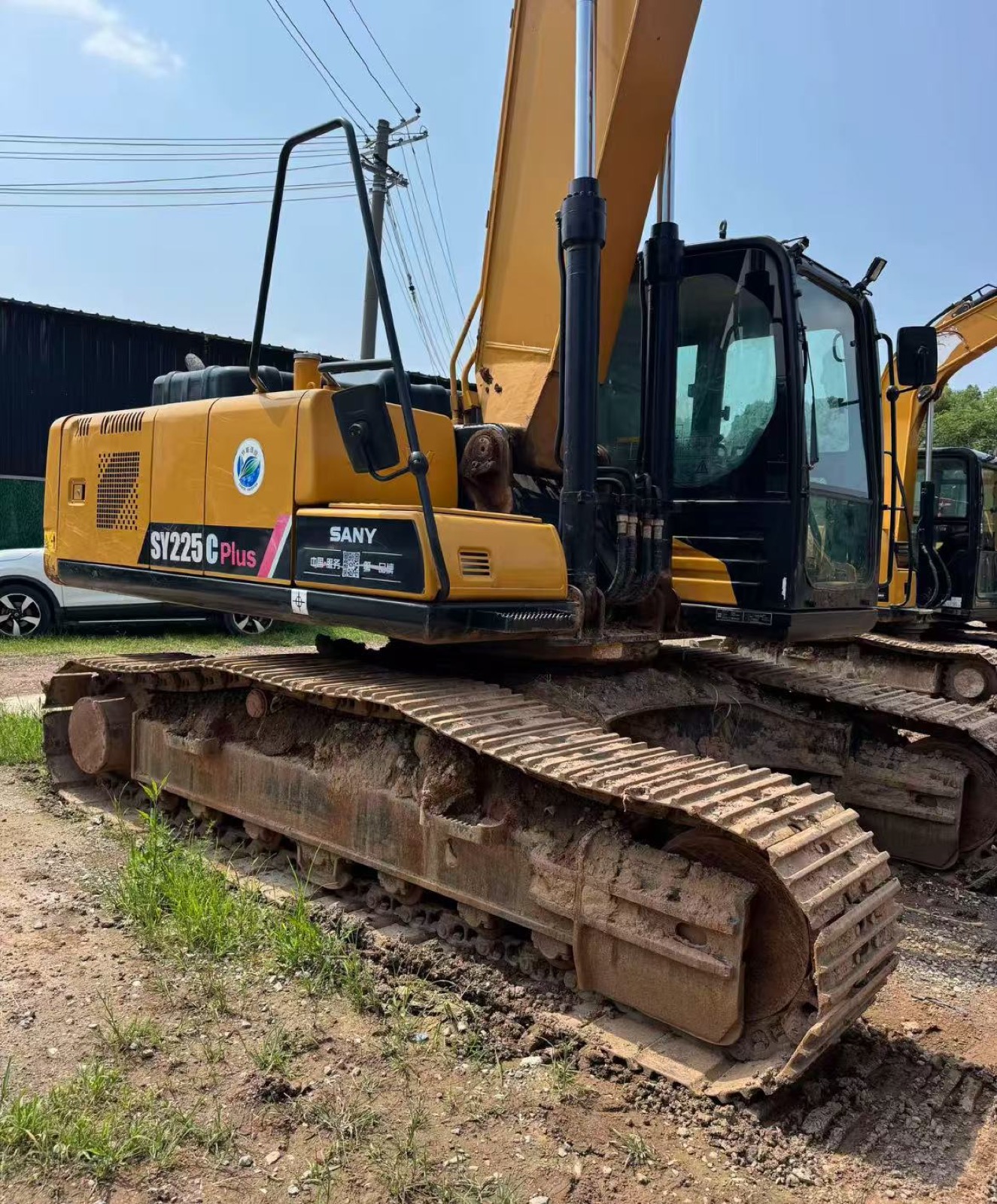Sany 225C used excavator 0 photo 4