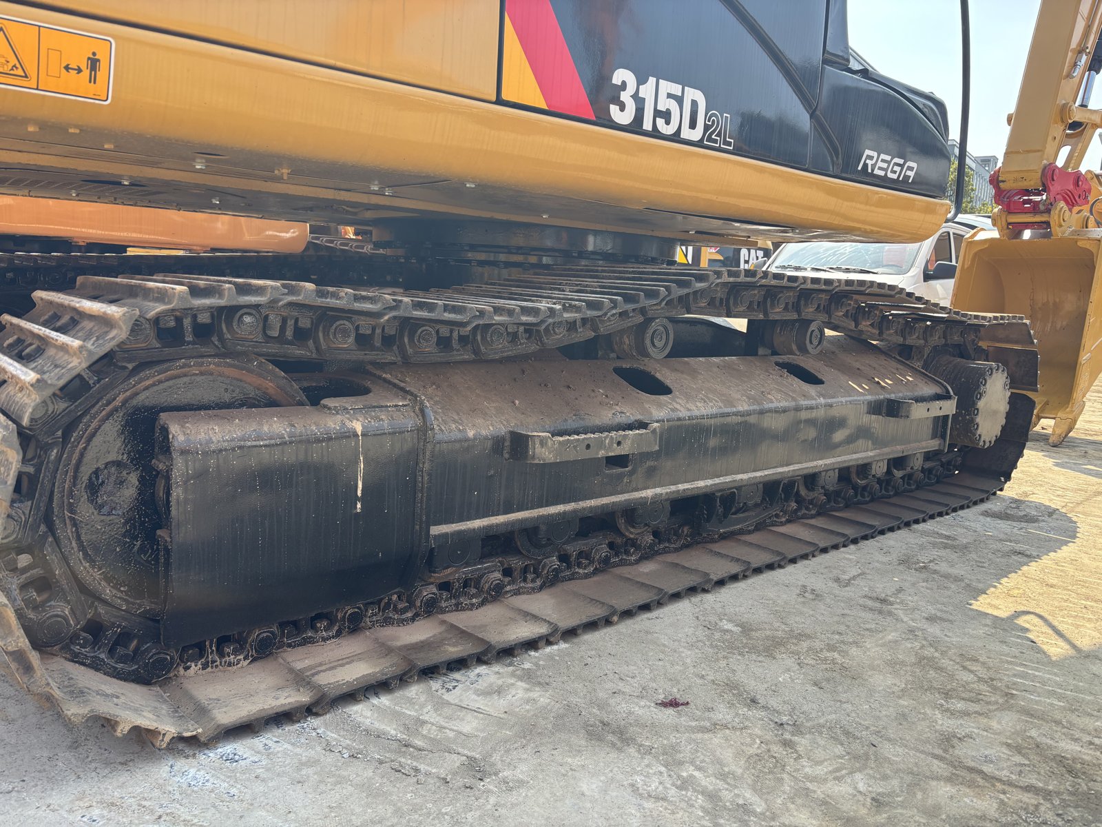 CAT 315 used excavator 0 photo 4