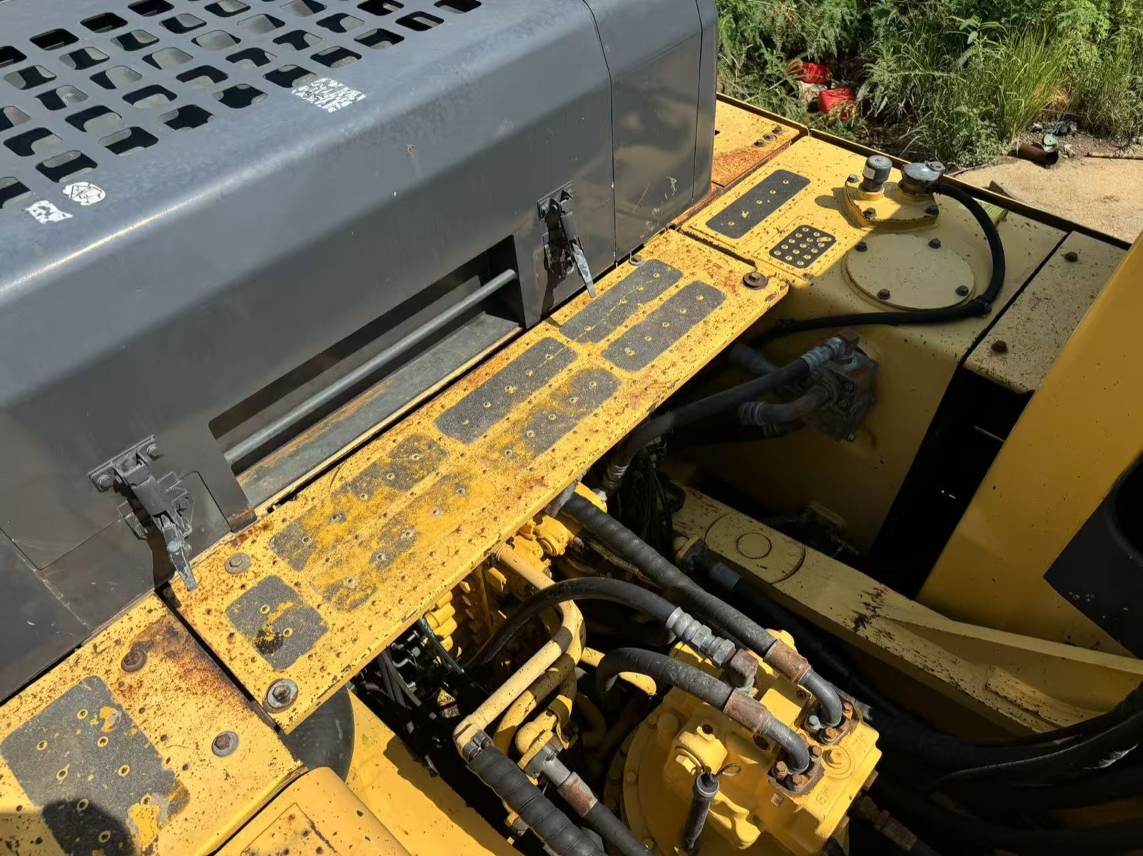 Komatsu PC460 used excavator 0 photo 8