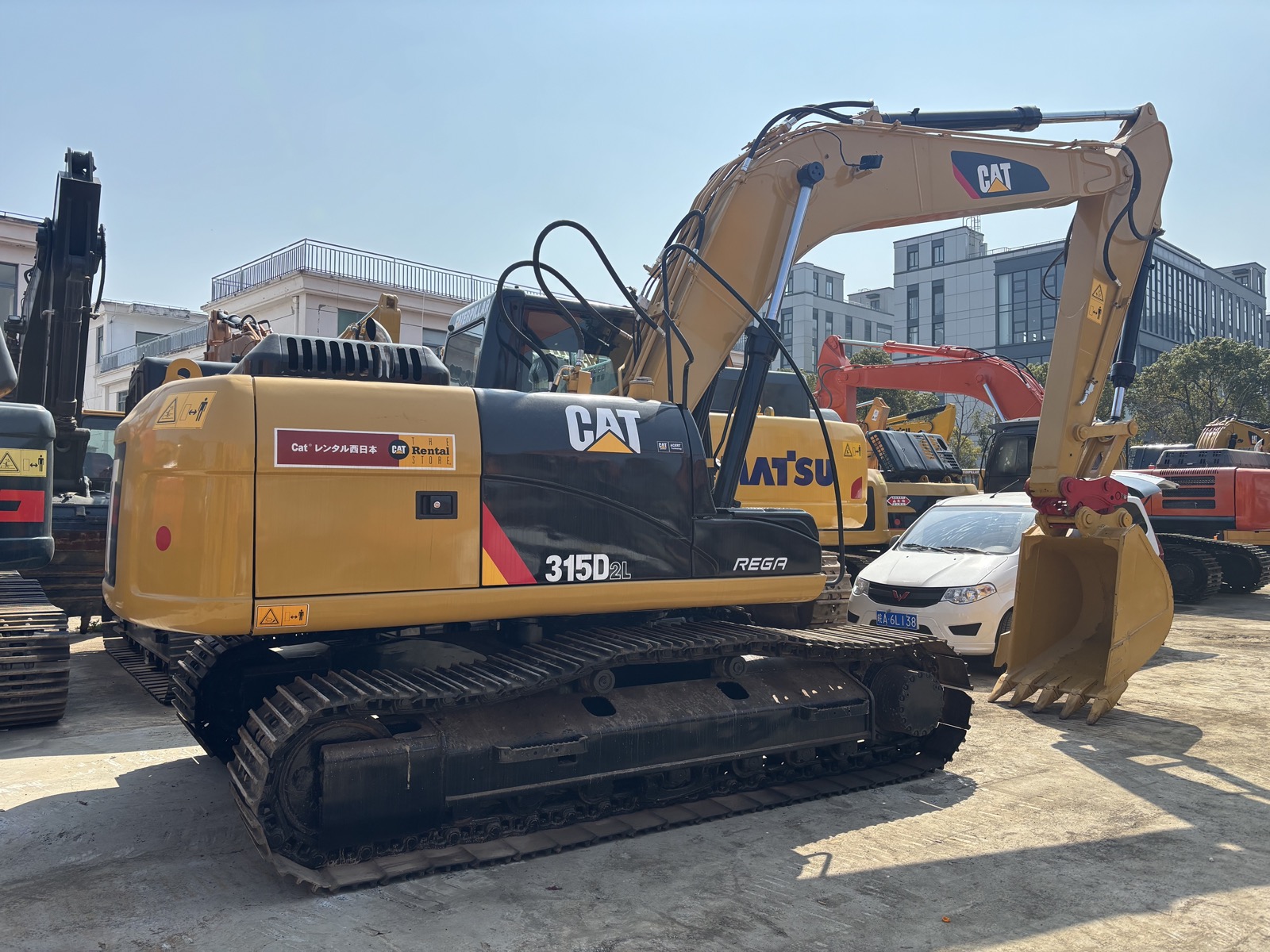 CAT 315 used excavator 0 photo 2