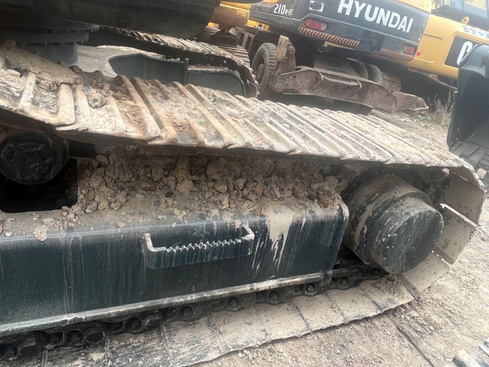 Hyundai 305LC-9T used excavator 0 photo 7