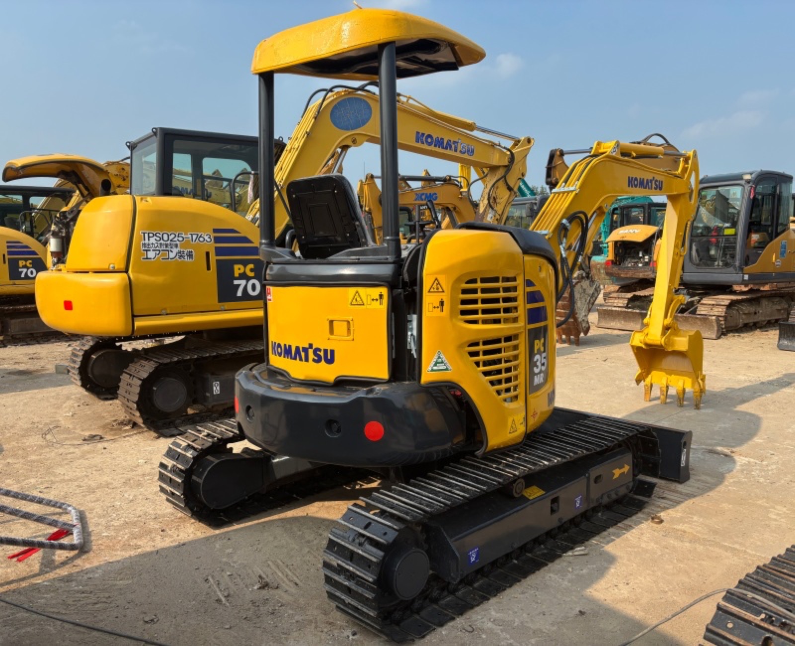 Komatsu PC35MR Mini used excavator 0 photo 5