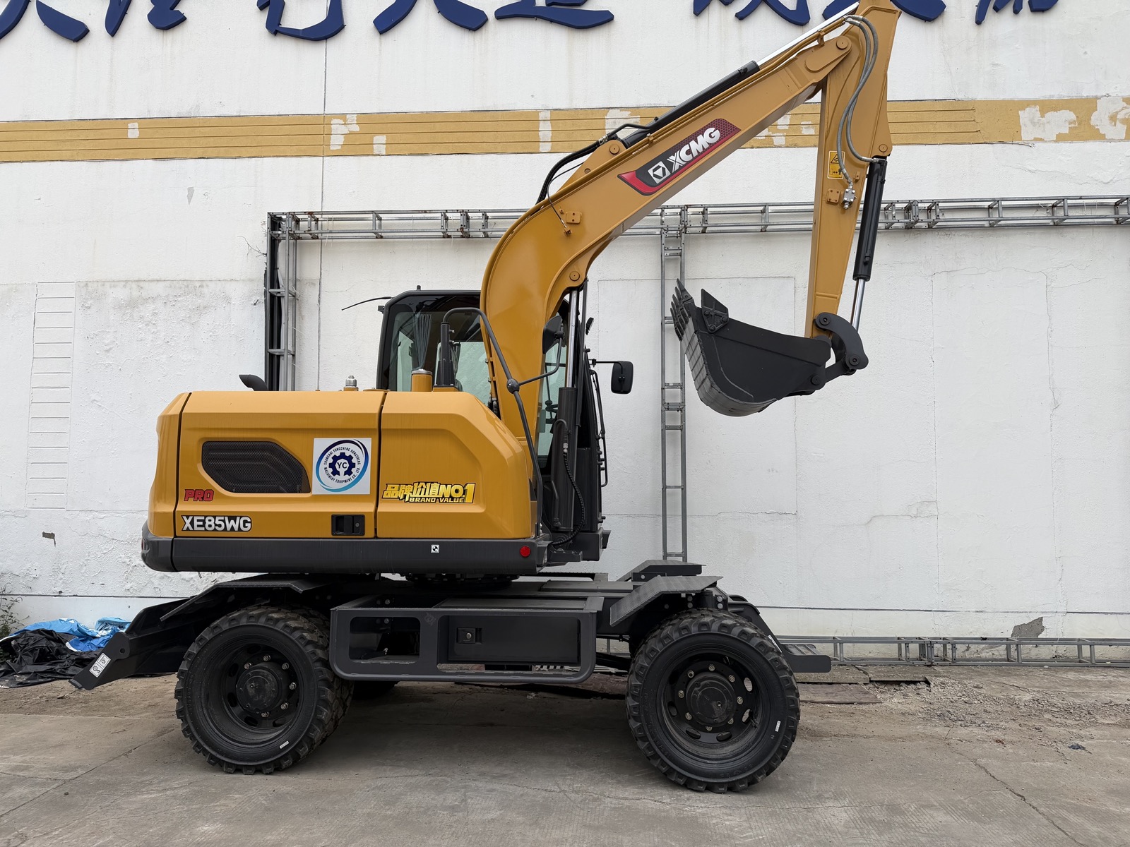 Used XCMG XE85WG Excavator for Sale