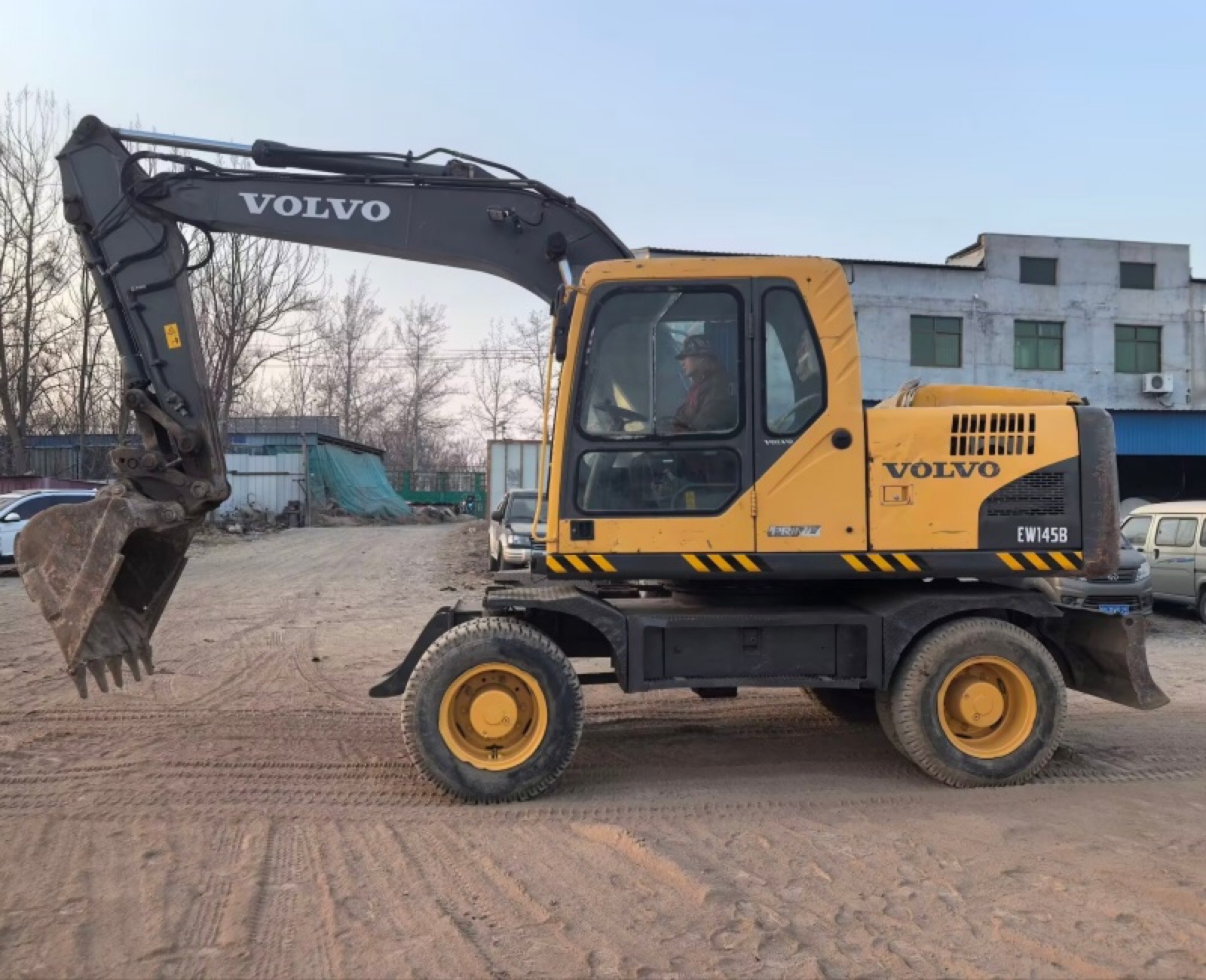 Volvo EW145B used excavator 0 photo 7