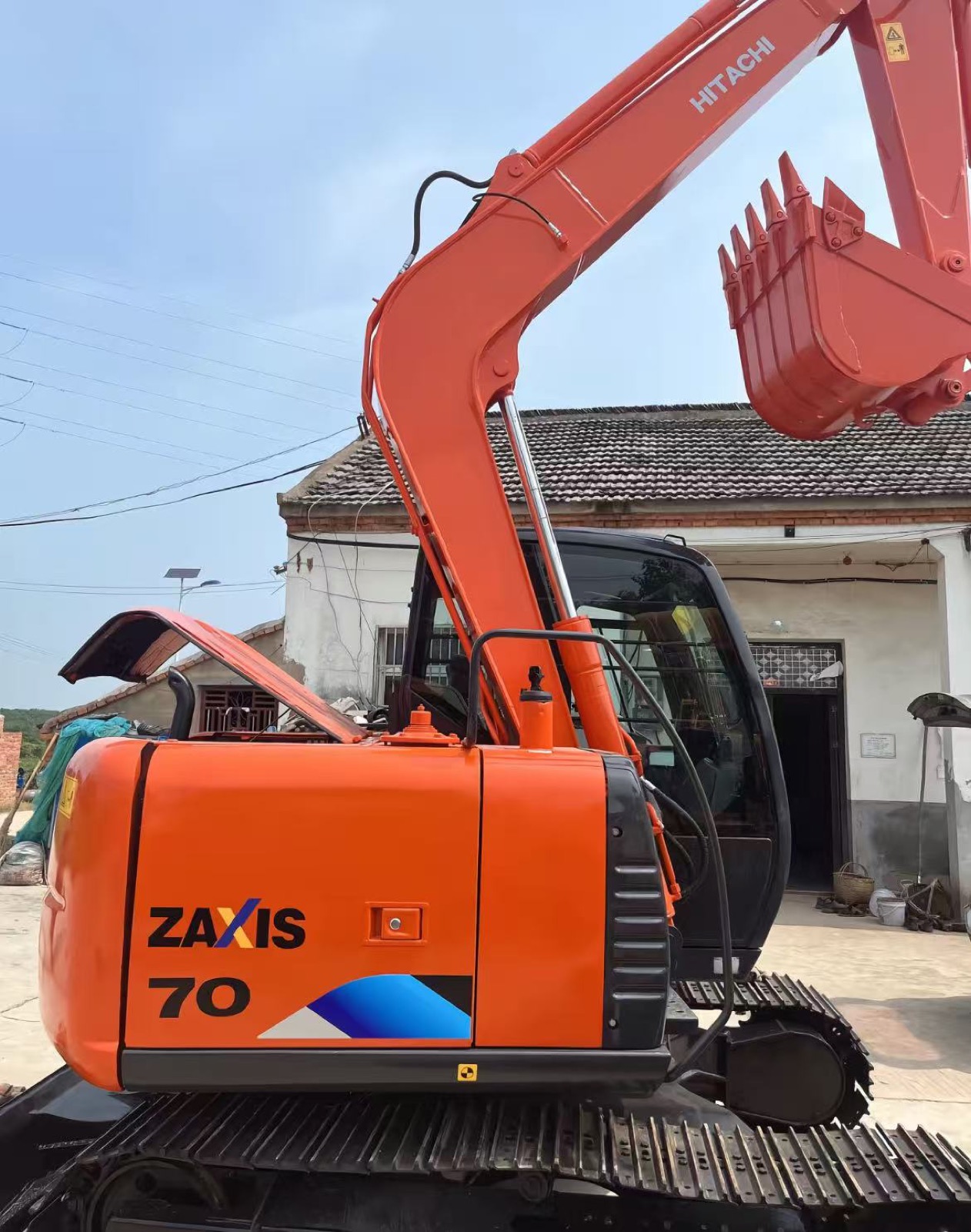 Hitachi ZX70 Mini used excavator 0 photo 2