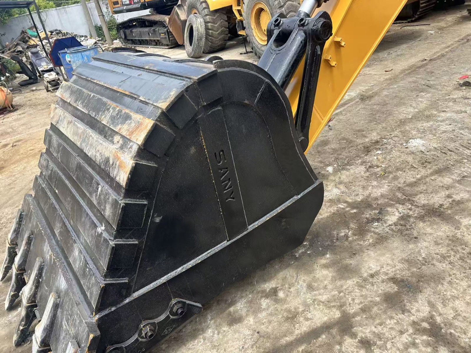 Sany 335H used excavator 0 photo 3