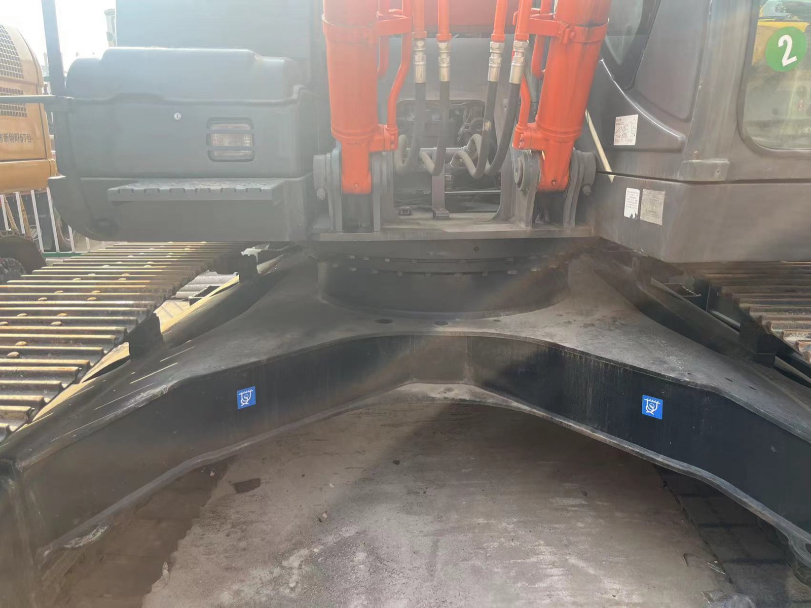 Hitachi ZX240 used excavator 0 photo 5