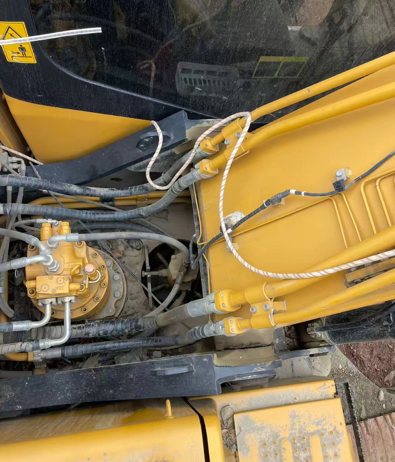 Sany 265 used excavator 0 photo 3