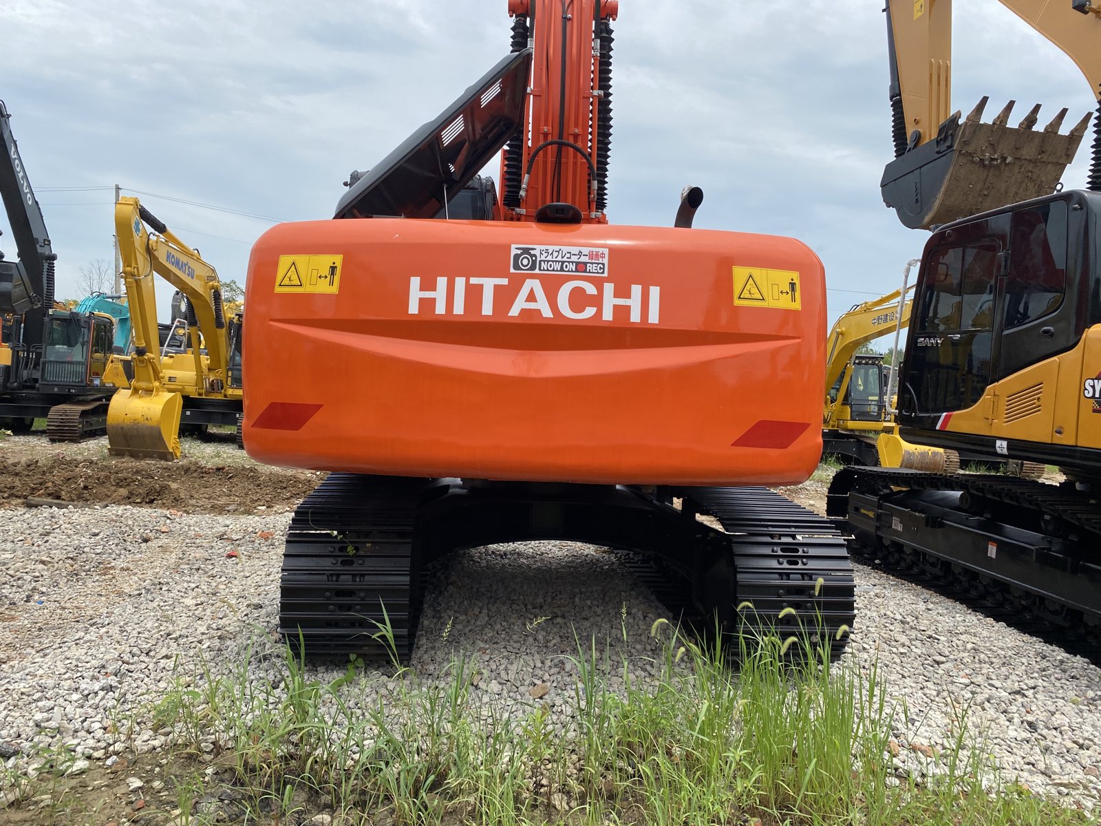 Hitachi ZX200 used excavator 0 photo 5