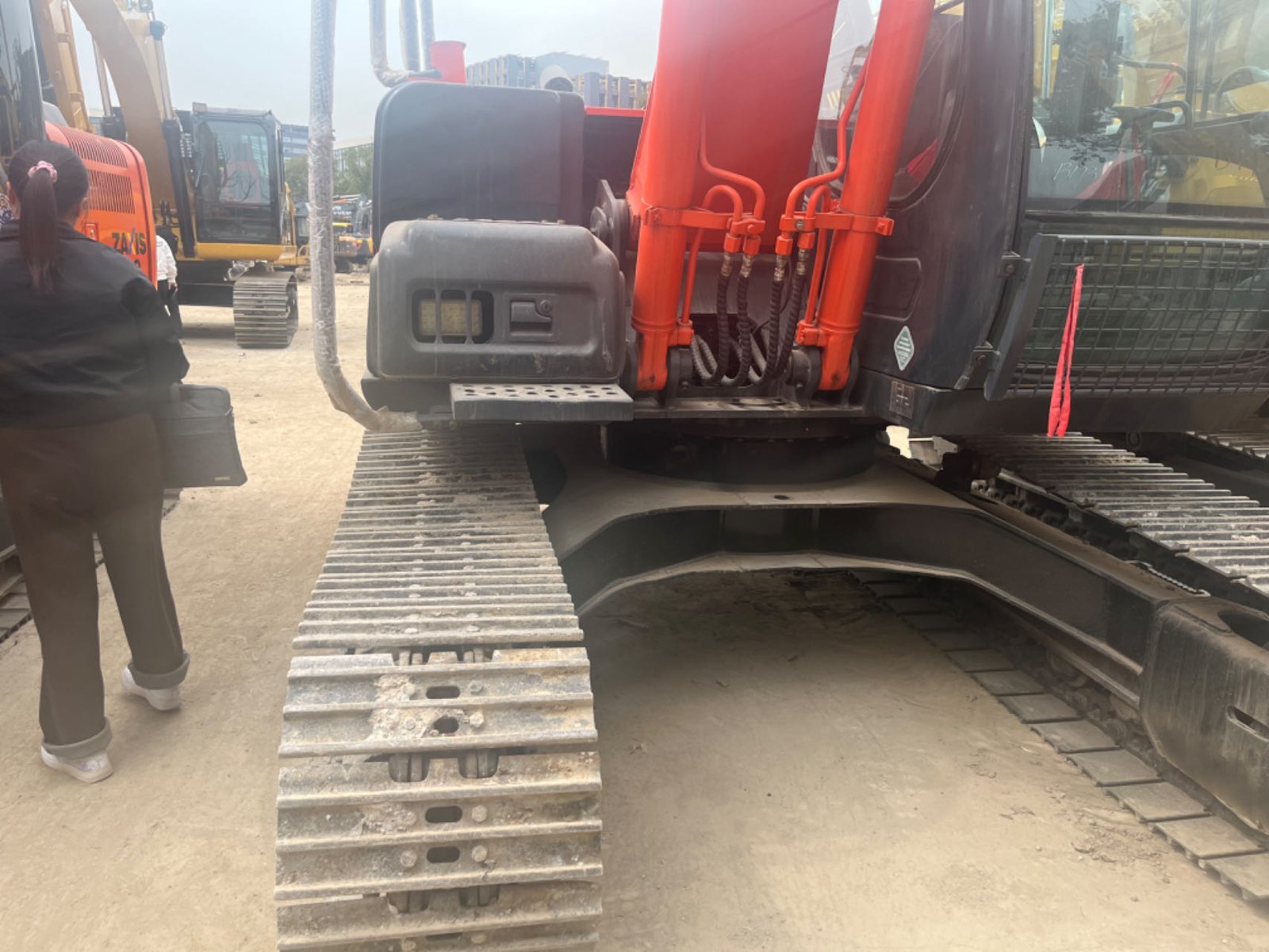 Hitachi ZX120 used excavator 0 photo 2