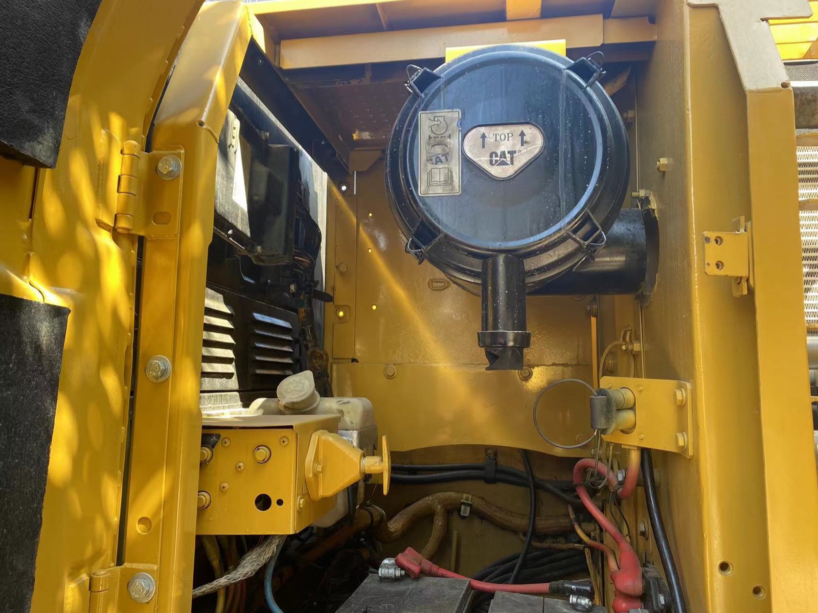 CAT 320D used excavator 0 photo 8