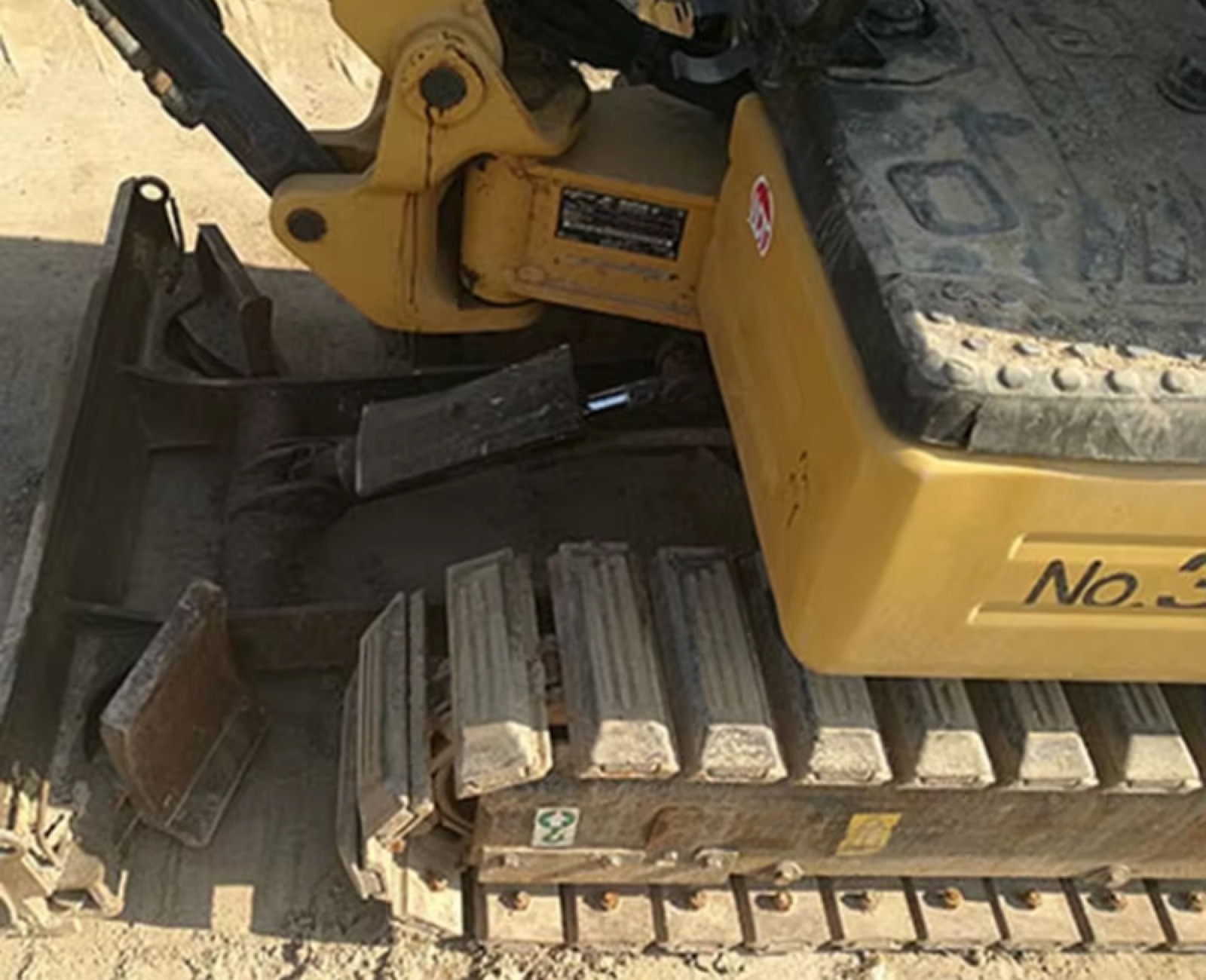 CAT 301.5 Mini used excavator 0 photo 5