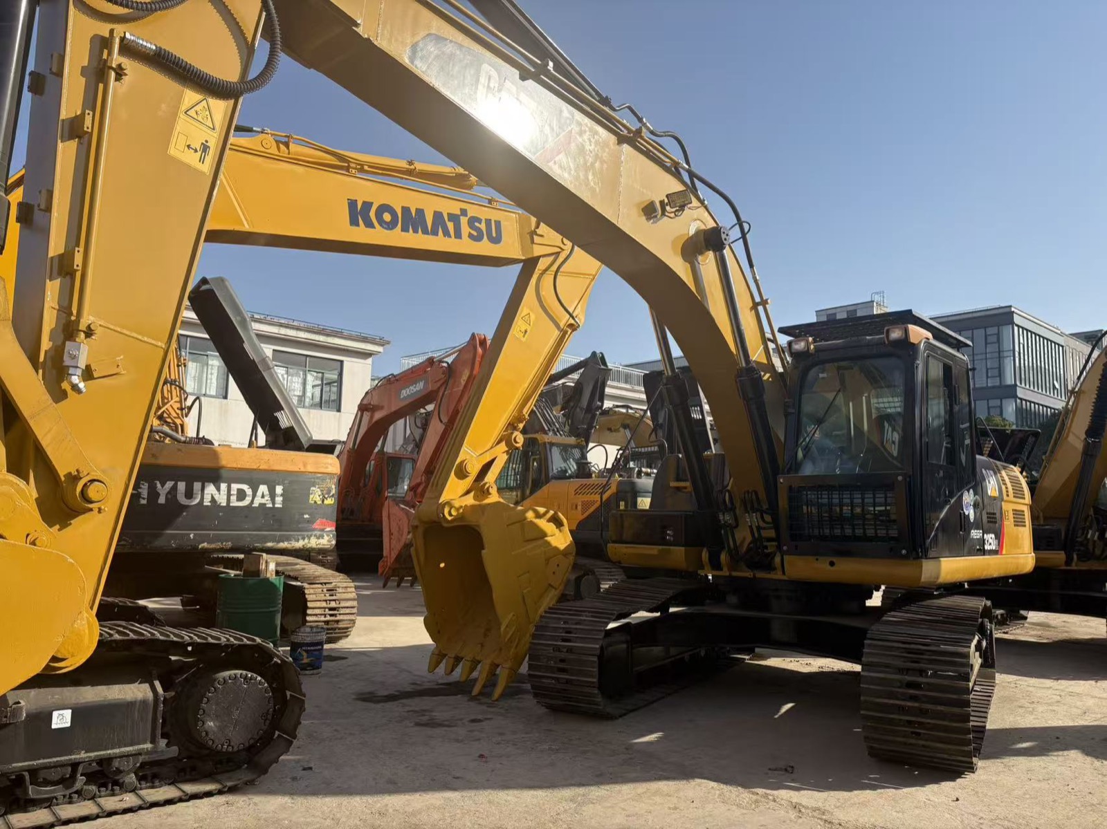 CAT 325D used excavator 0 photo 3