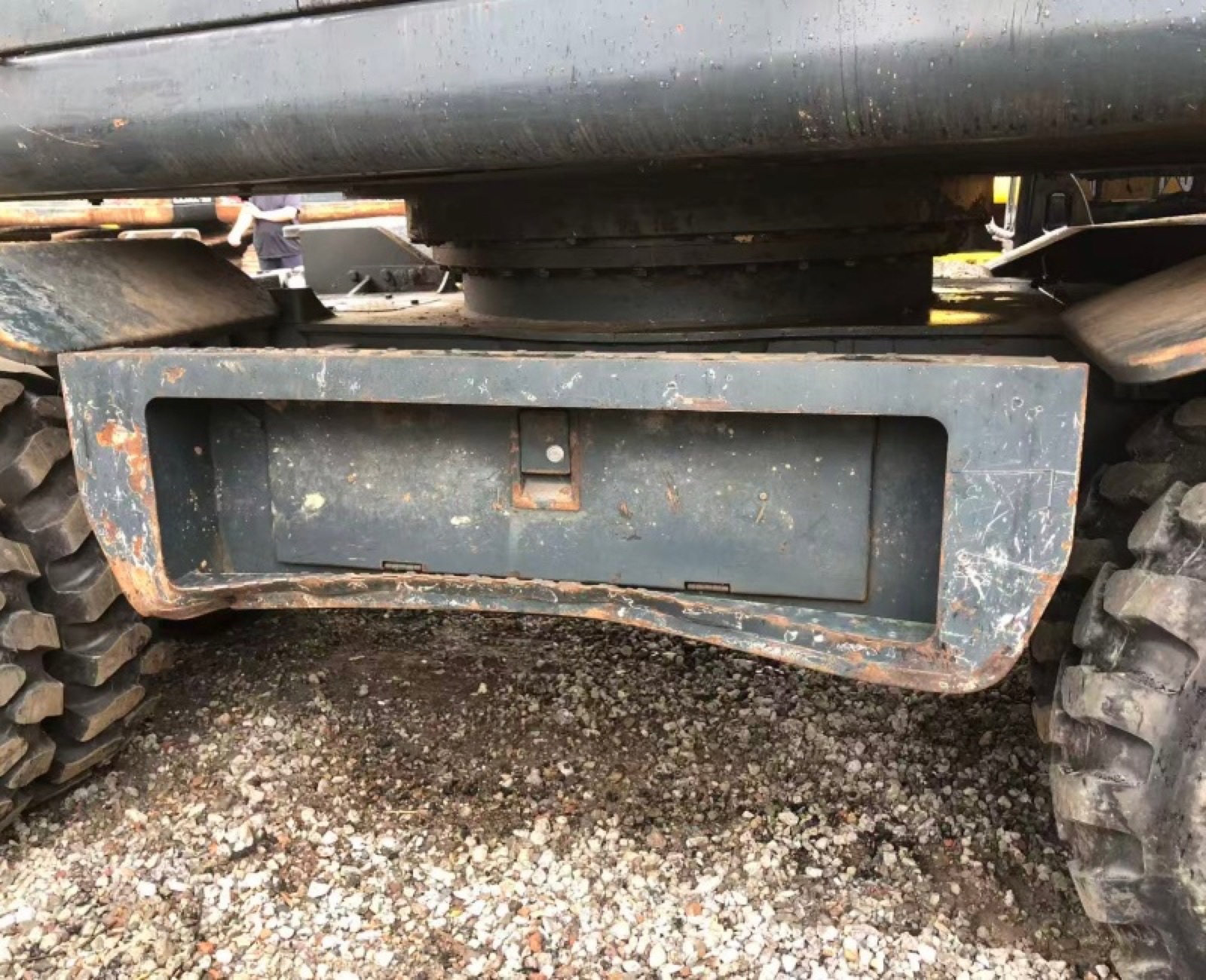 Hyundai 210W-9 used excavator 0 photo 7