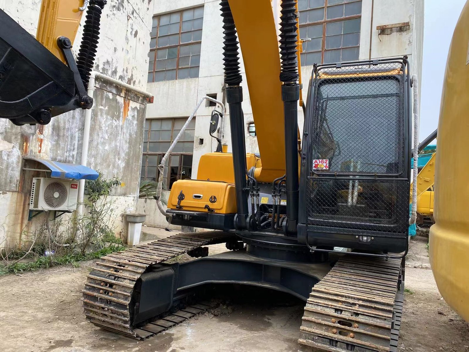 Sany SY215C used excavator 0 photo 4