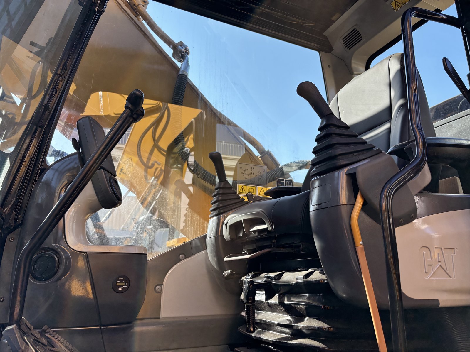 CAT 336 used excavator 0 photo 8