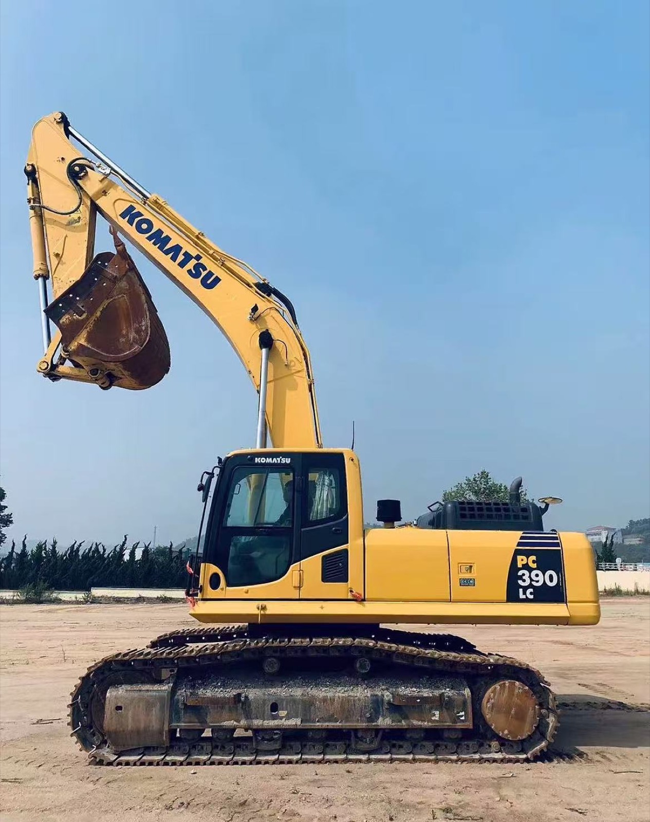 Komatsu PC390 used excavator 0 photo 7