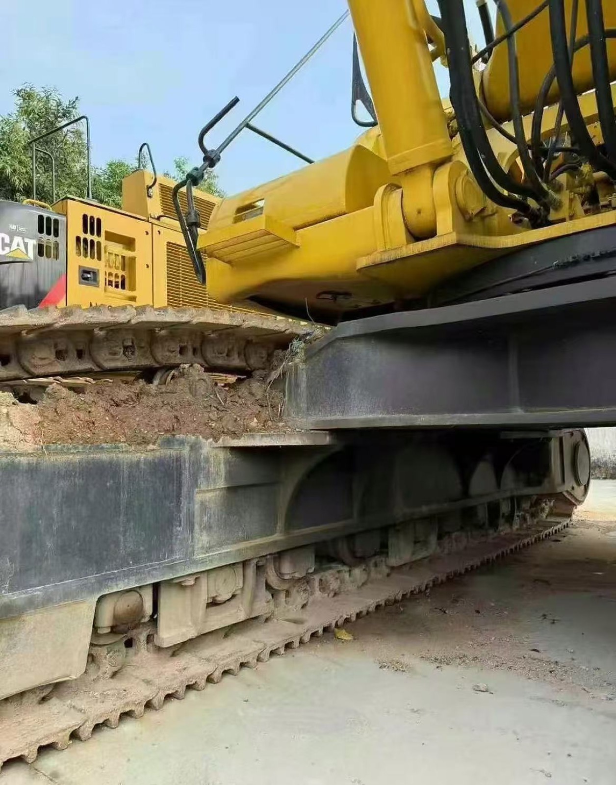 Komatsu PC600LC used excavator 0 photo 4