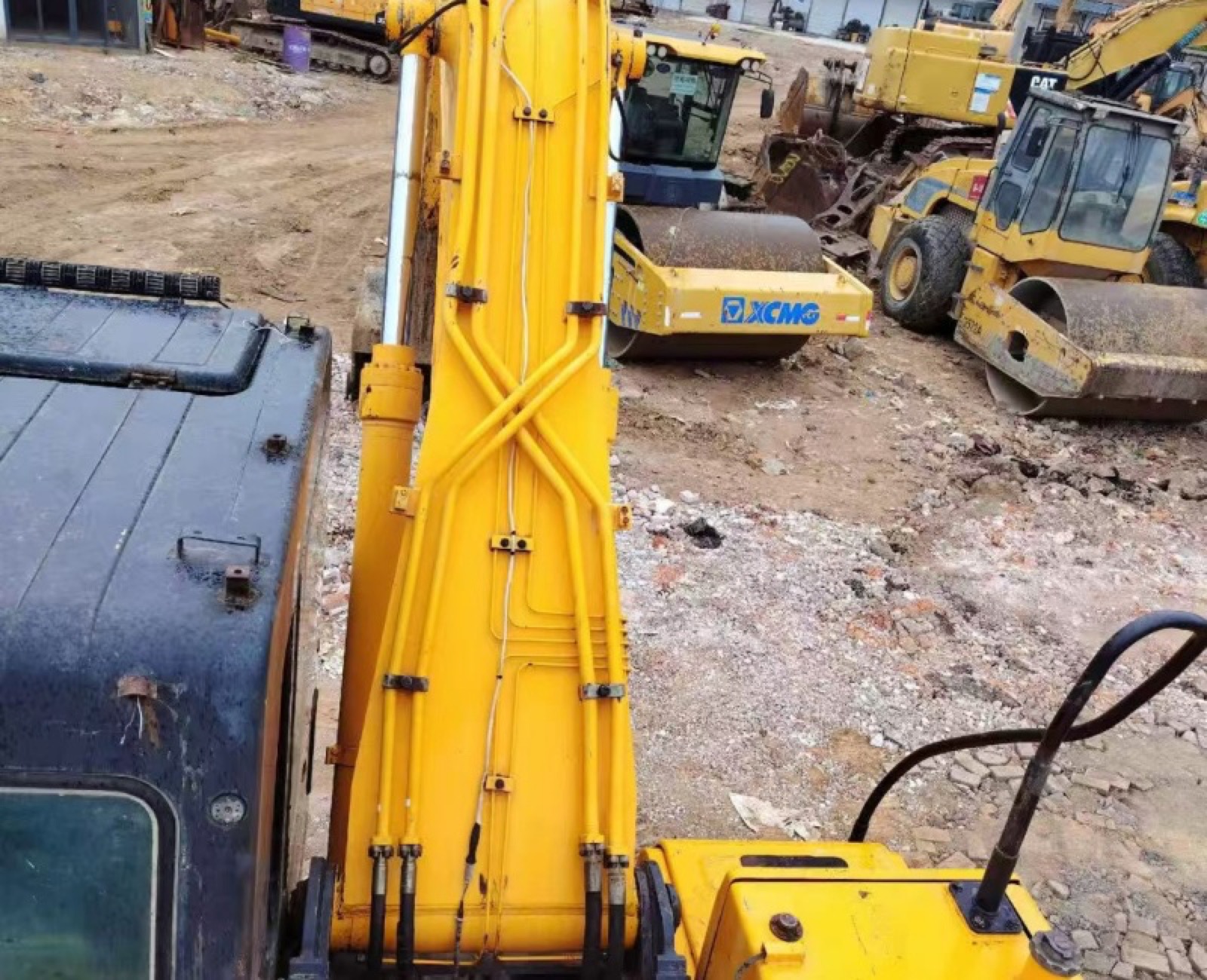 Hyundai R215-7 used excavator 0 photo 8