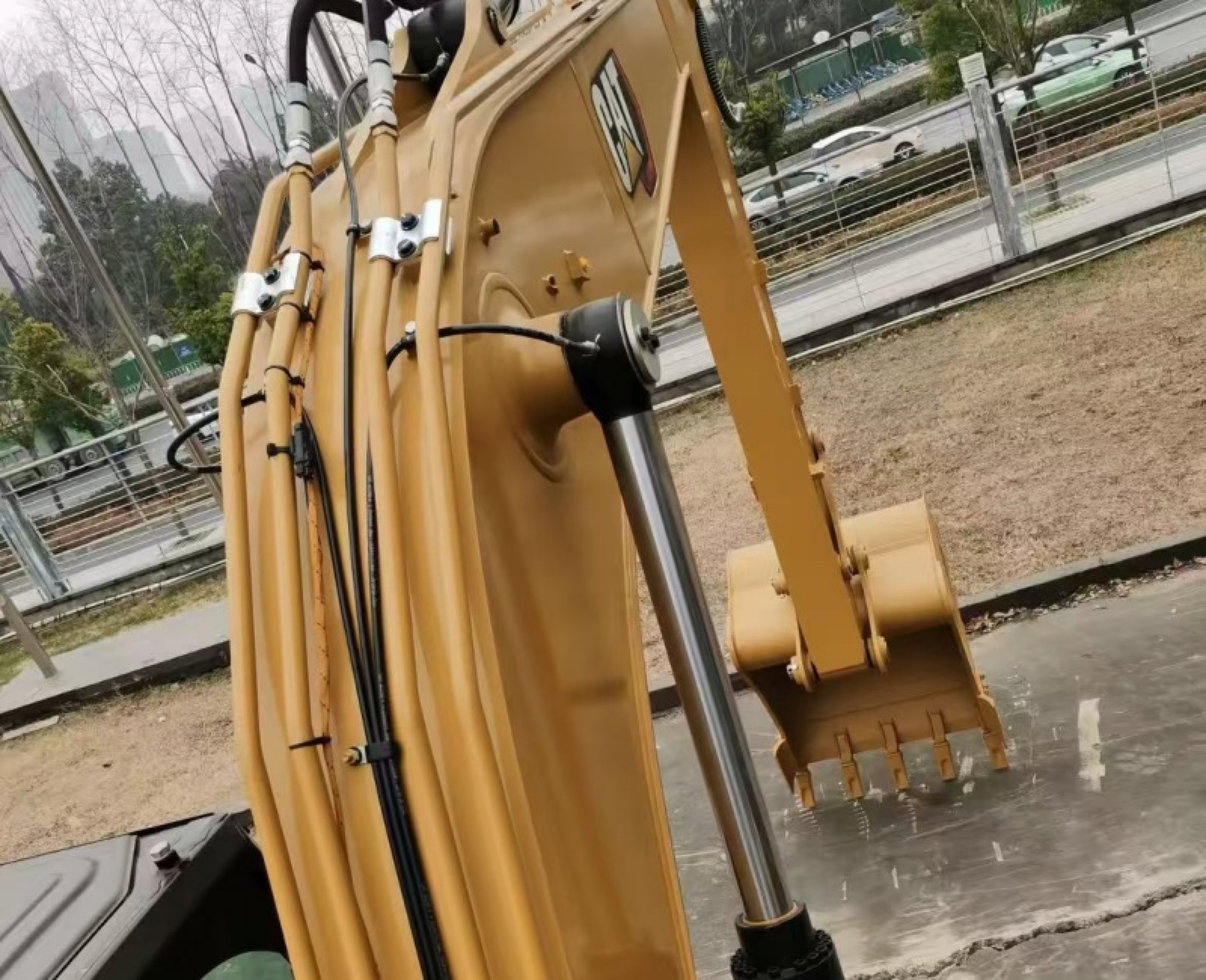 CAT 313GC used excavator 0 photo 7
