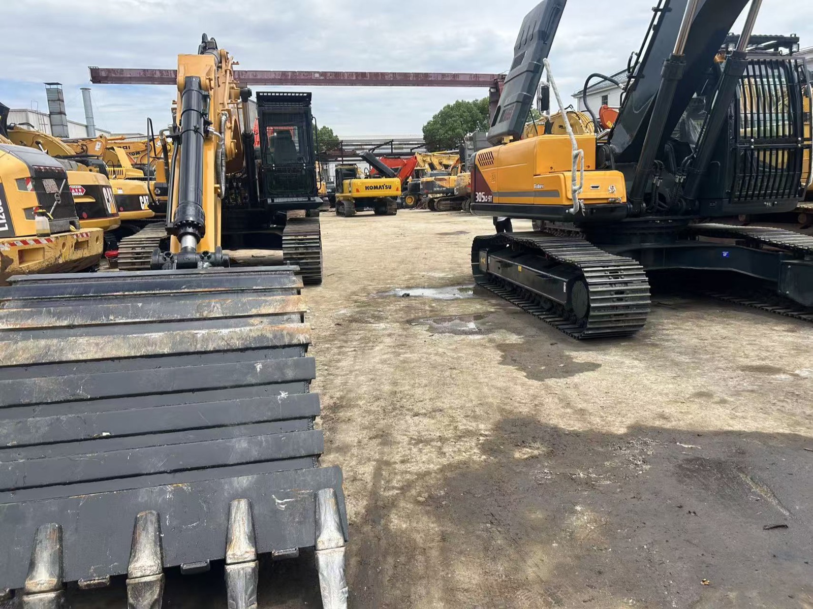 Sany 335H used excavator 0 photo 5