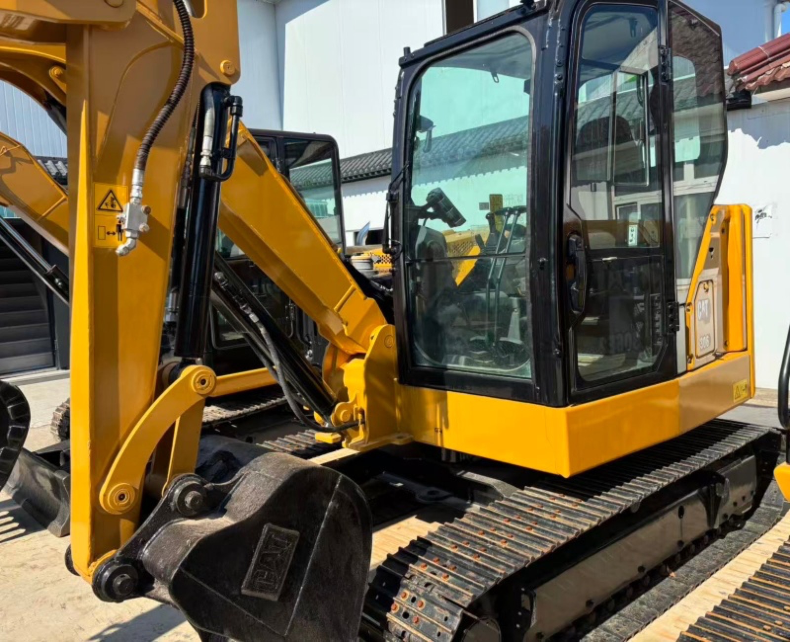 CAT 306 Mini used excavator 0 photo 3