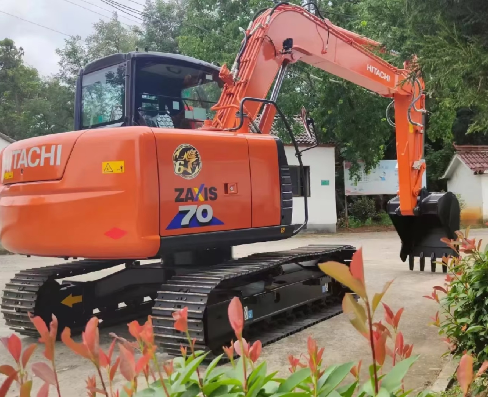 Hitachi 70-5A used excavator 0 photo 2