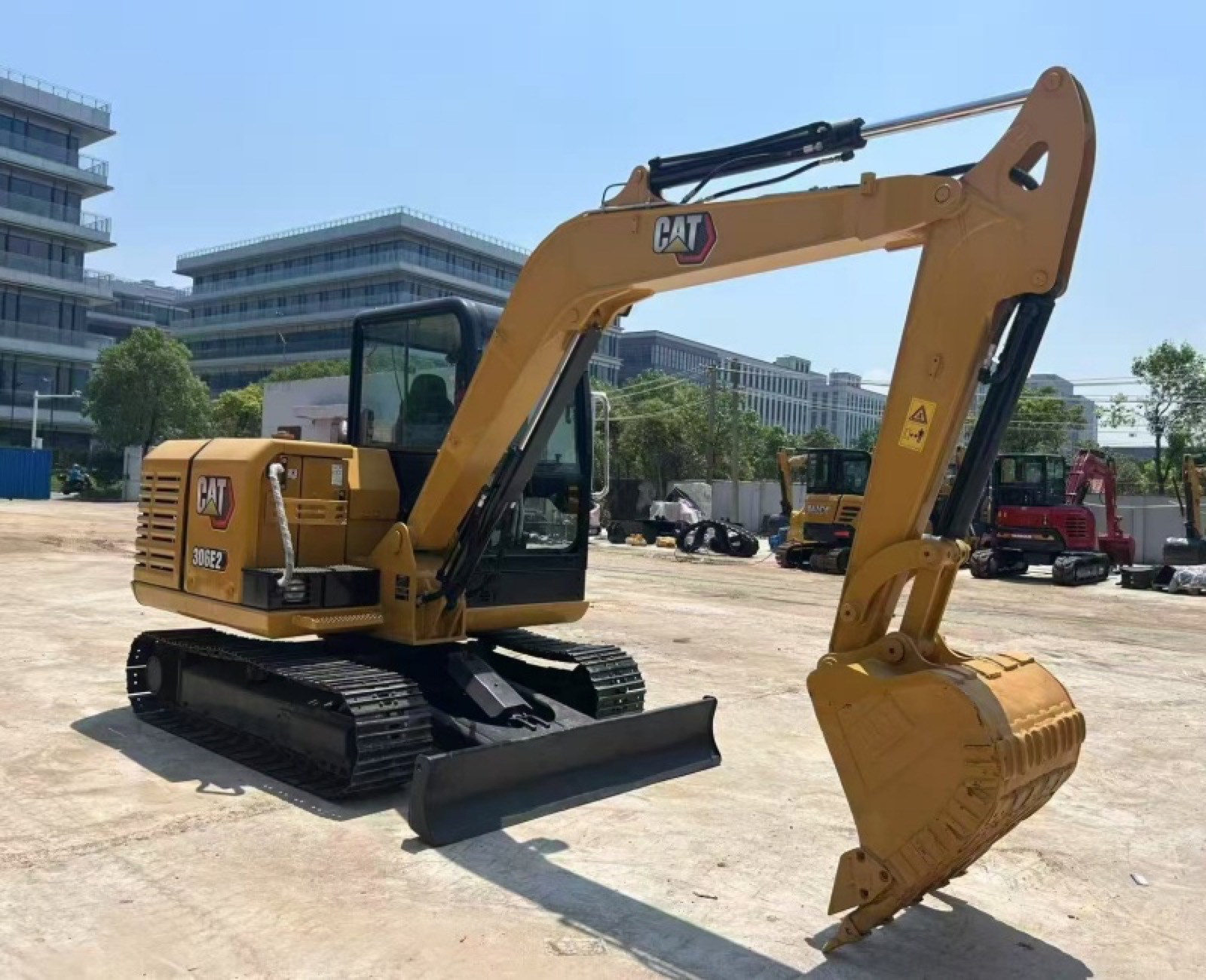 CAT 306E2 Mini used excavator 0 photo 2