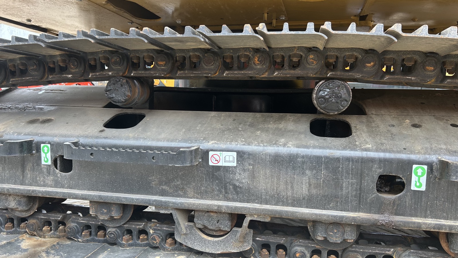 CAT 320GC used excavator 0 photo 4