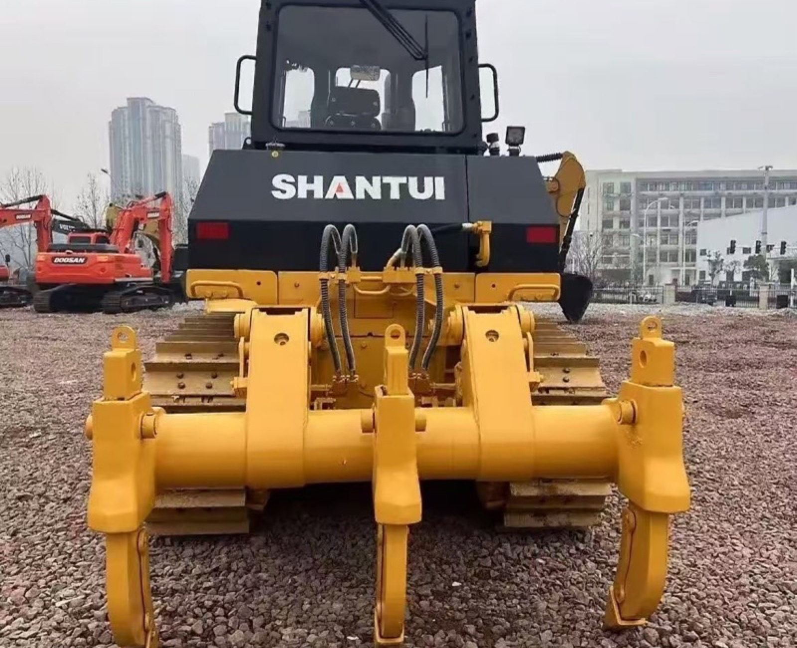 Shantui 22 Bulldozer for Sale used excavator 0 photo 6