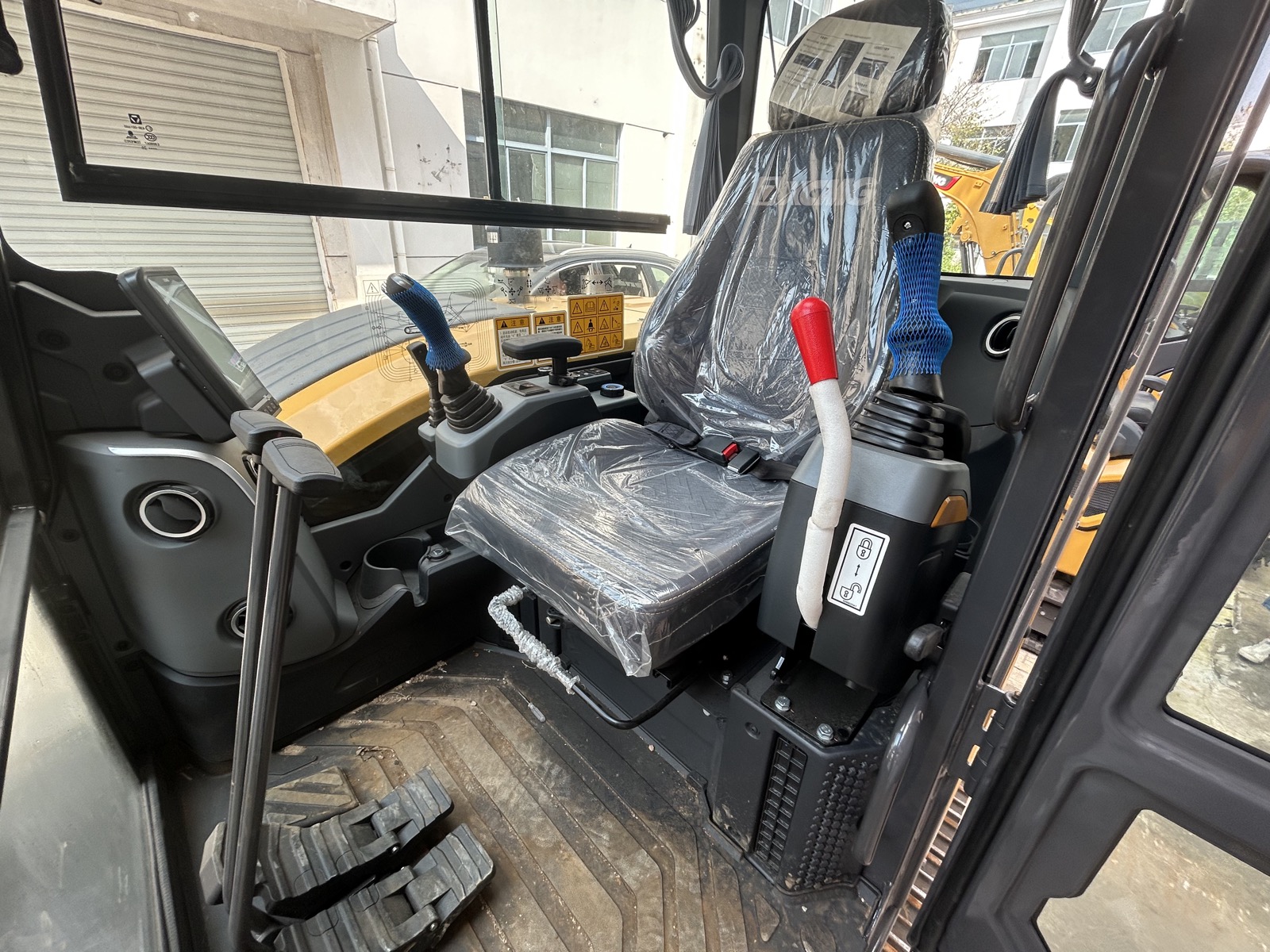 XCMG XE60GPRO Mini used excavator 0 photo 8