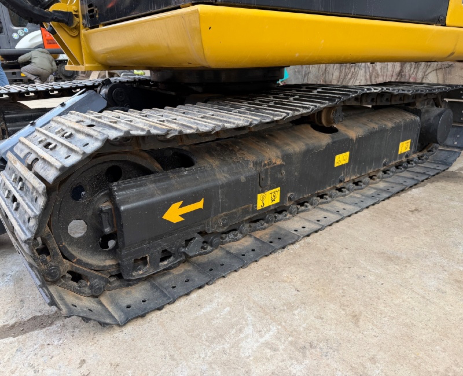 CAT 305 used excavator 0 photo 8