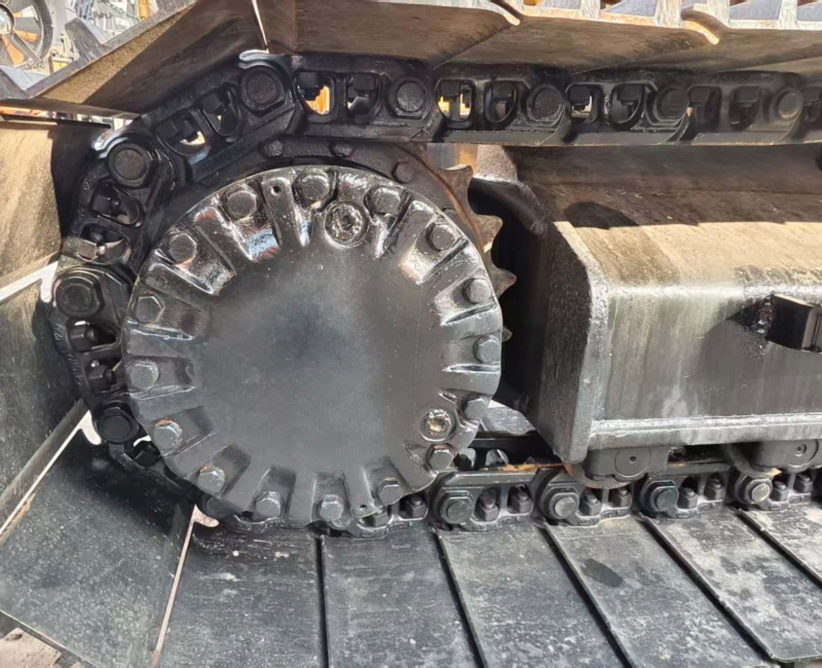 CAT 320BL used excavator 0 photo 3