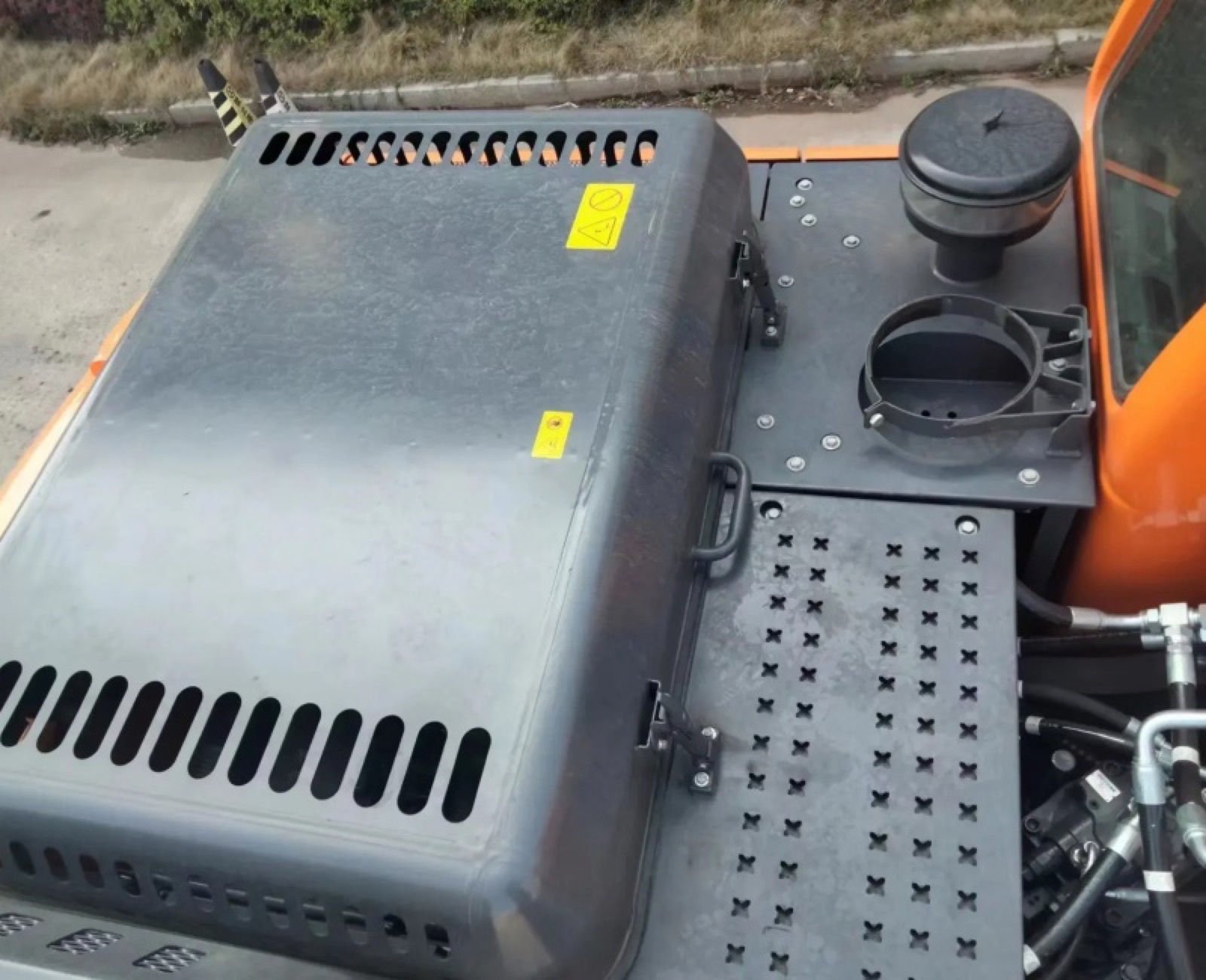 Doosan DX225LC used excavator 0 photo 6
