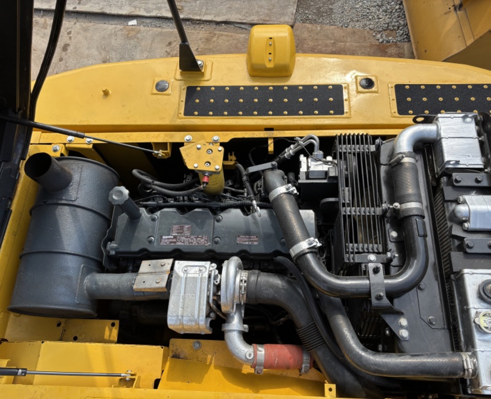 Komatsu PC200 used excavator 0 photo 7