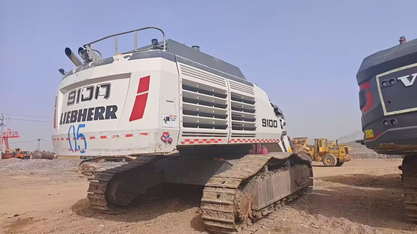 Liebherr 9100 used excavator 0 photo 3