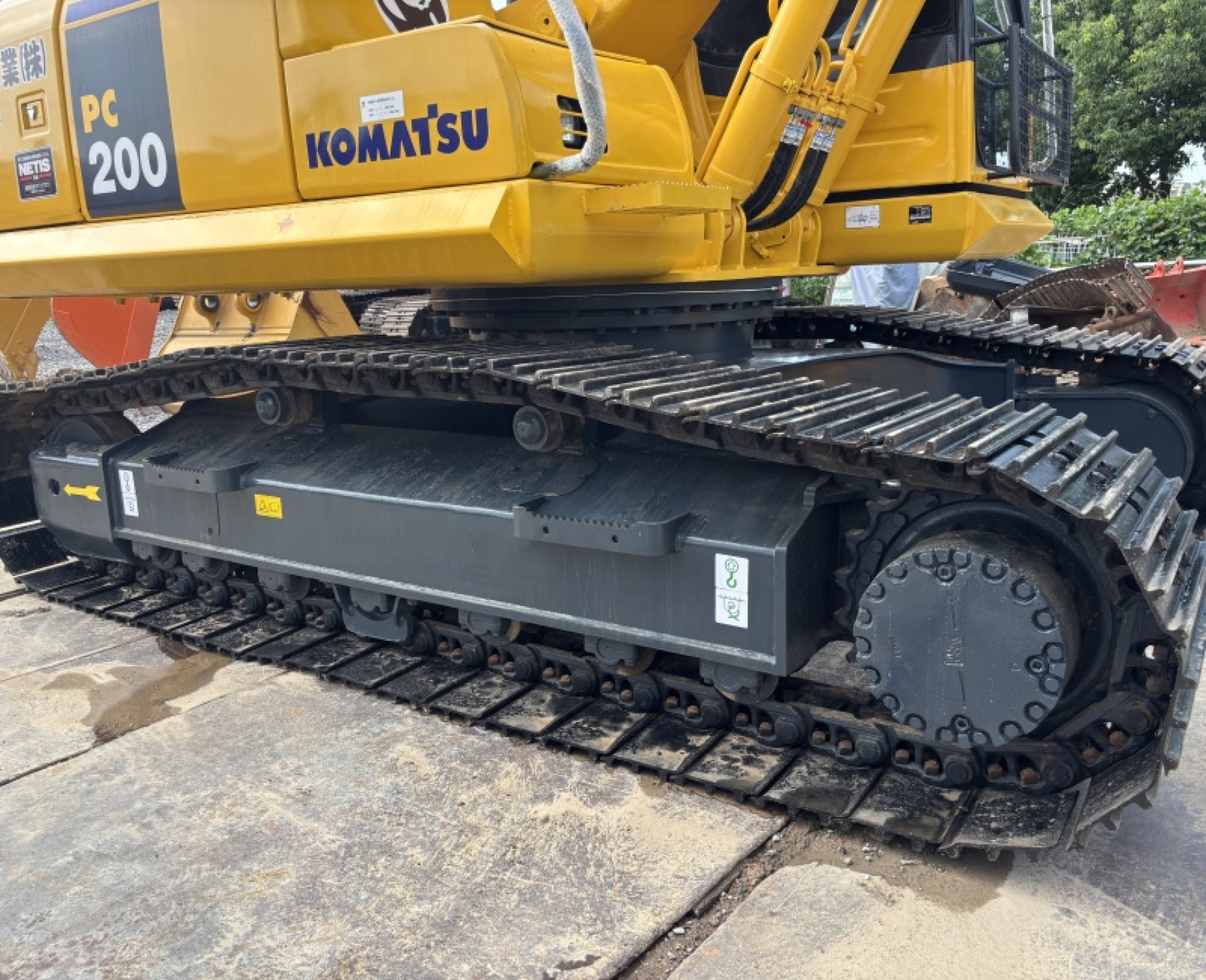 Komatsu PC200 used excavator 0 photo 3