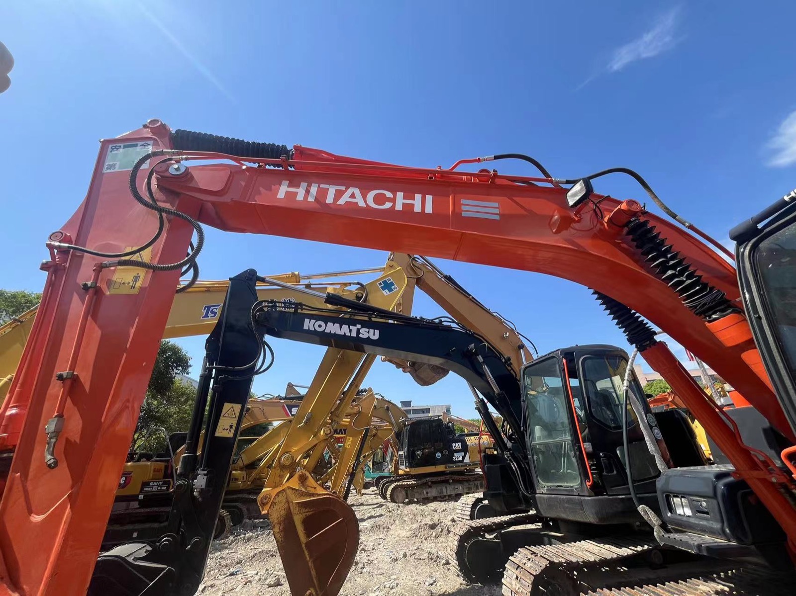 Hitachi 120 used excavator 0 photo 2