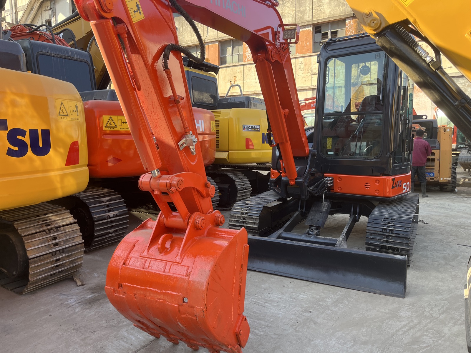 Hitachi 50 Mini used excavator 0 photo 6