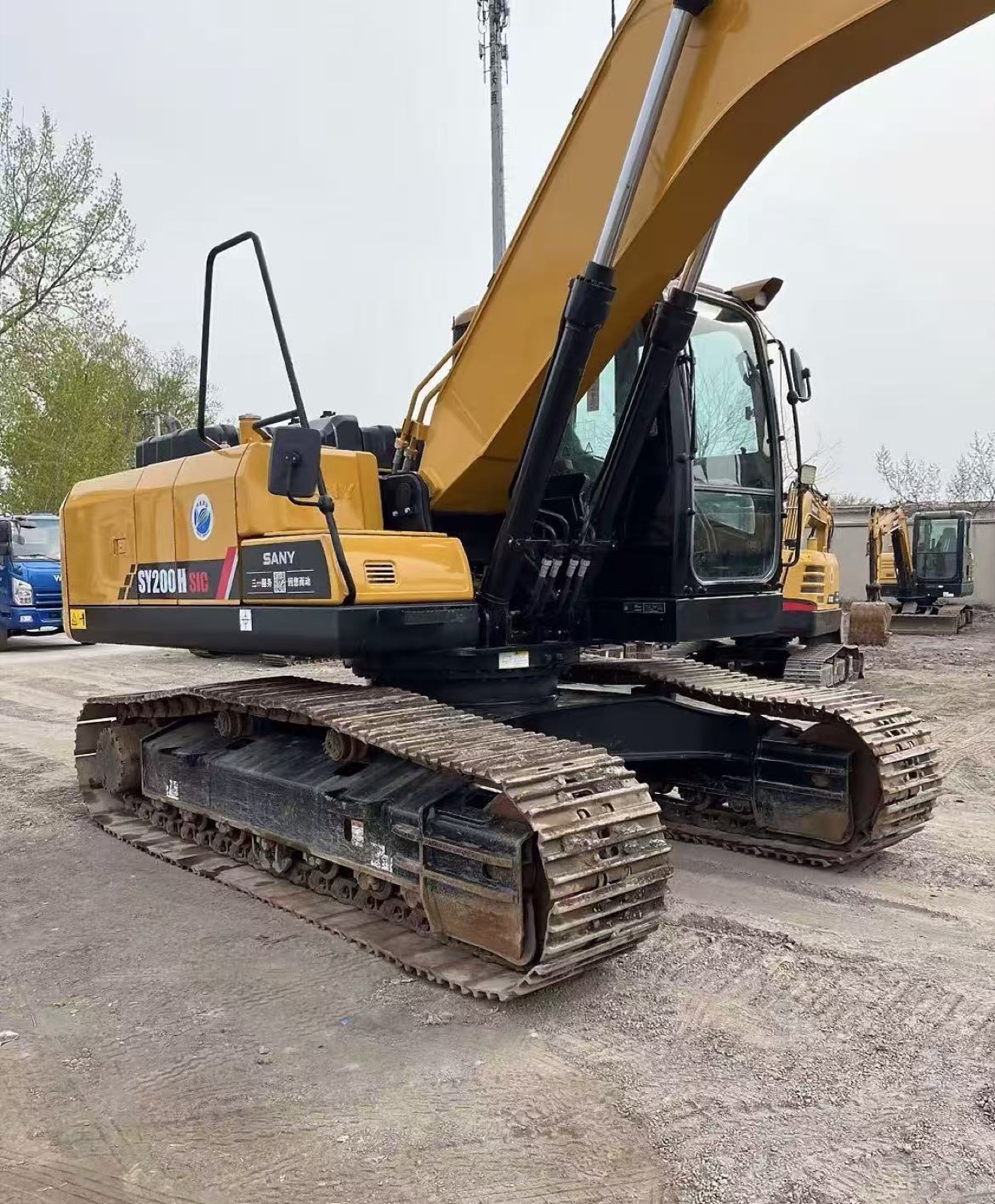 Sany 200 used excavator 0 photo 5