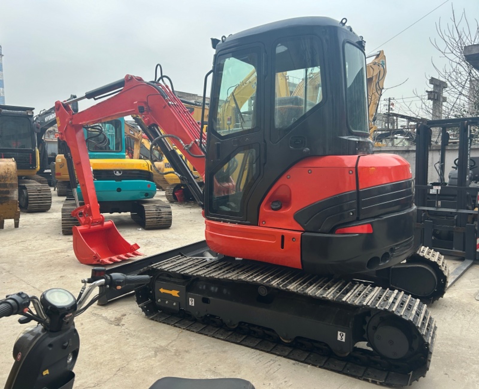 Kubota U55 Mini used excavator 0 photo 7