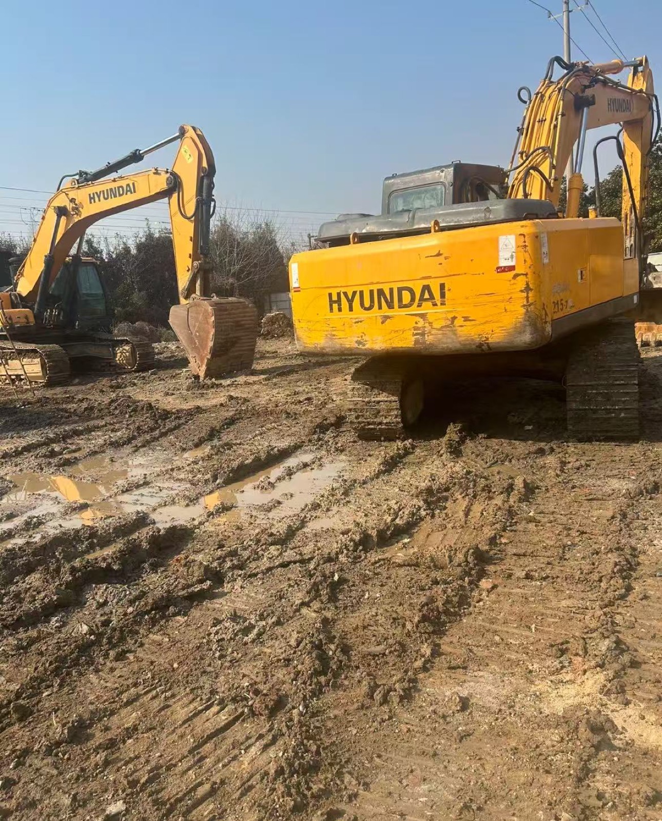 Hyundai R215-7 used excavator 0 photo 2