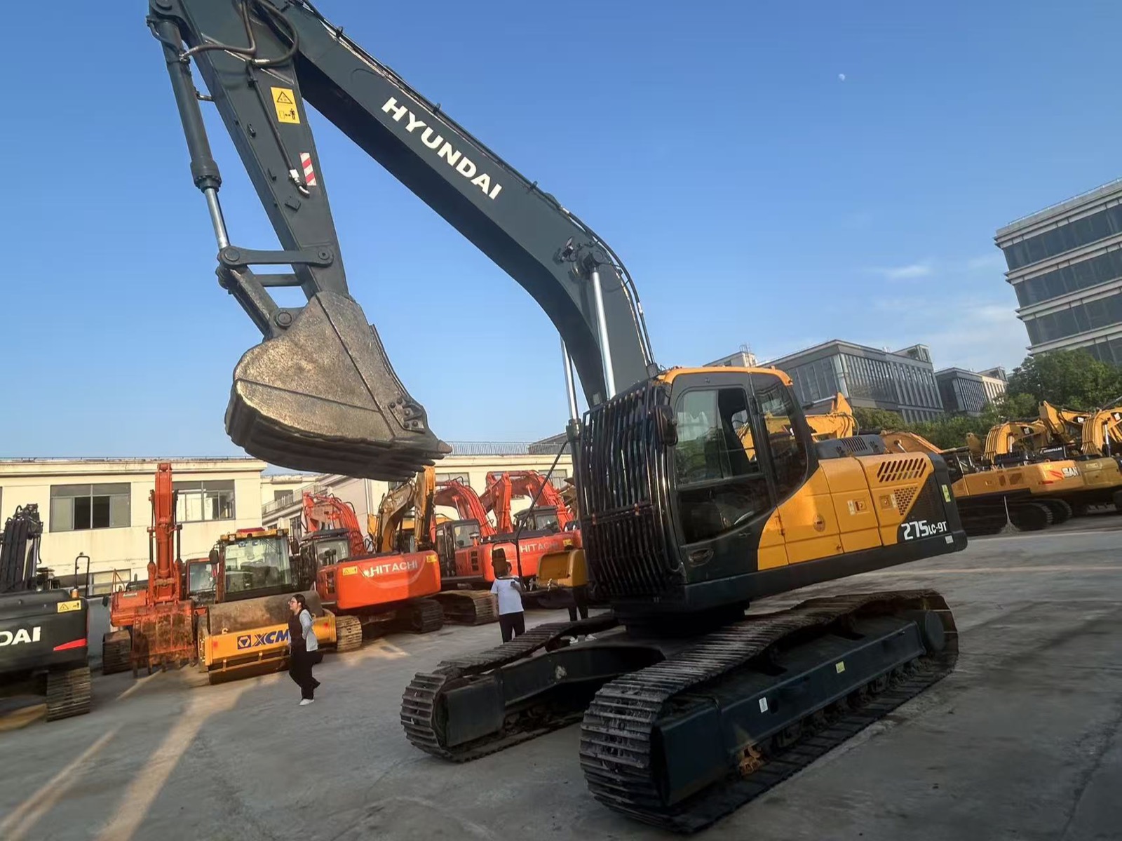 Used Hyundai 275 Excavator for Sale