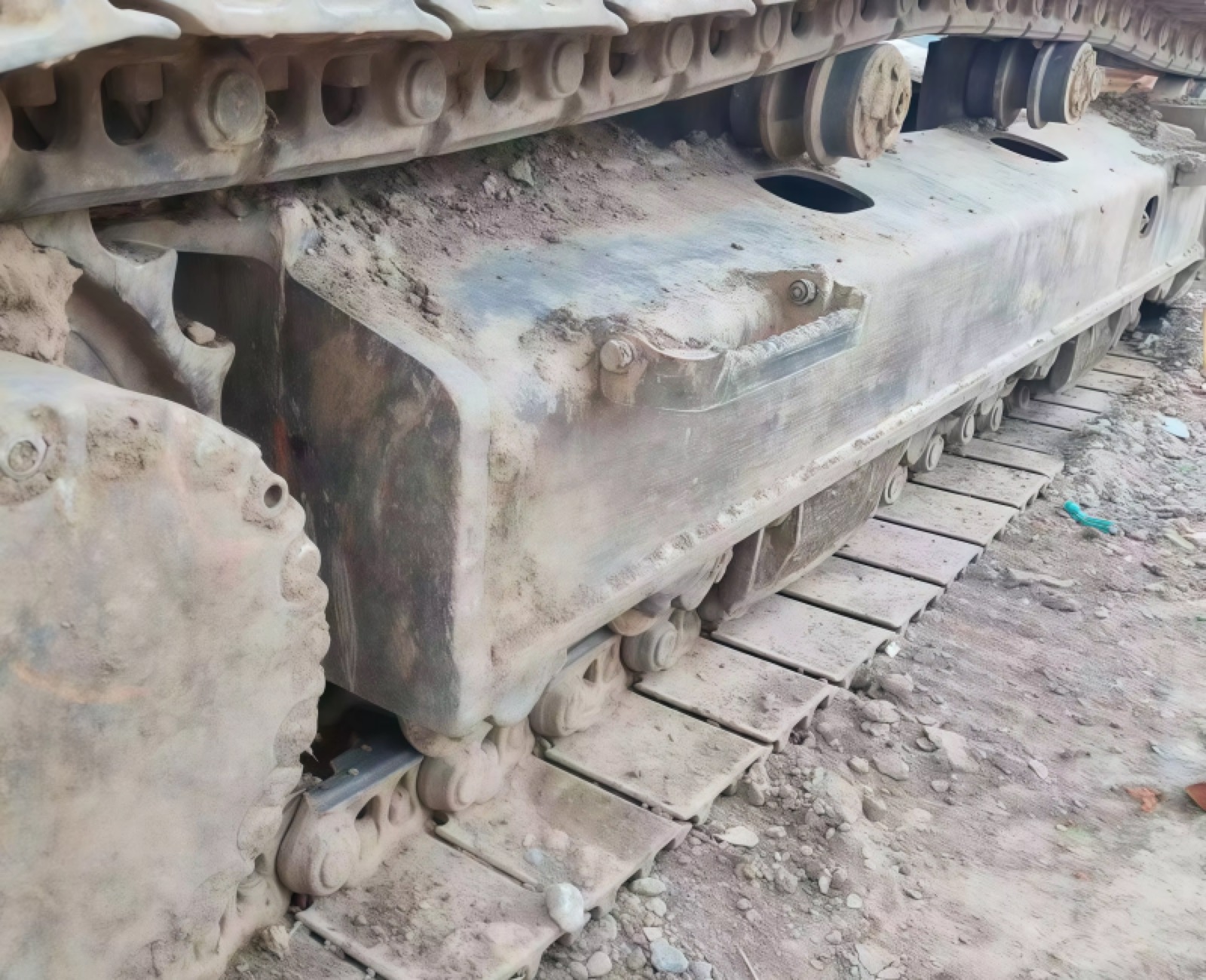 Volvo 380 used excavator 0 photo 6