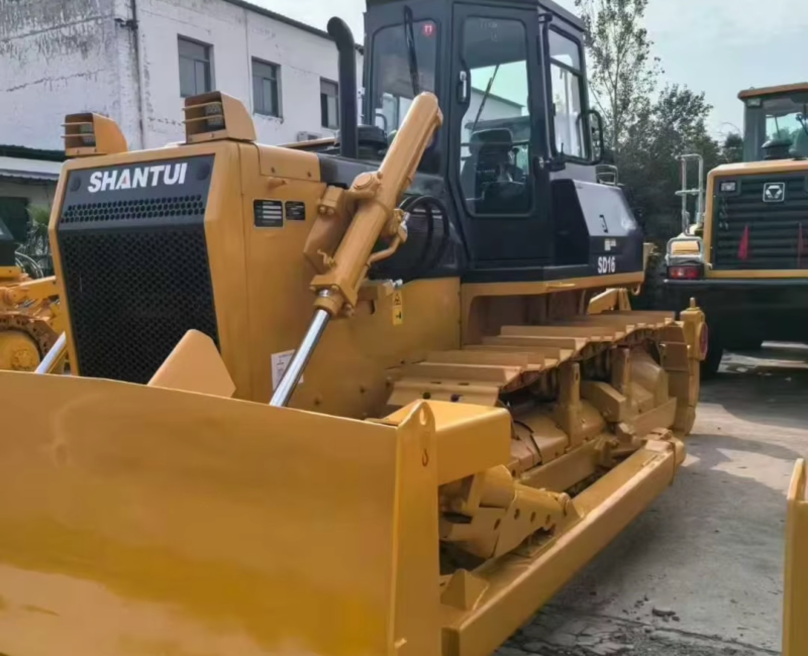 Shantui SD16 Bulldozer for Sale used excavator 0 photo 5
