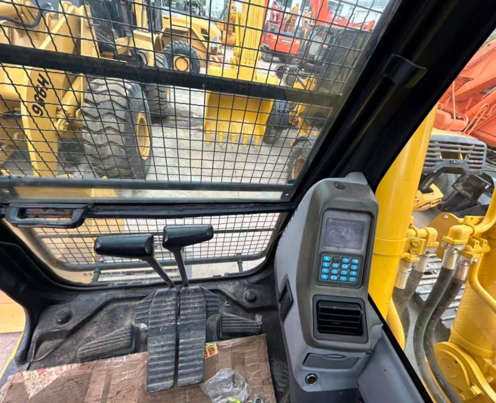 Komatsu PC300 used excavator 0 photo 4