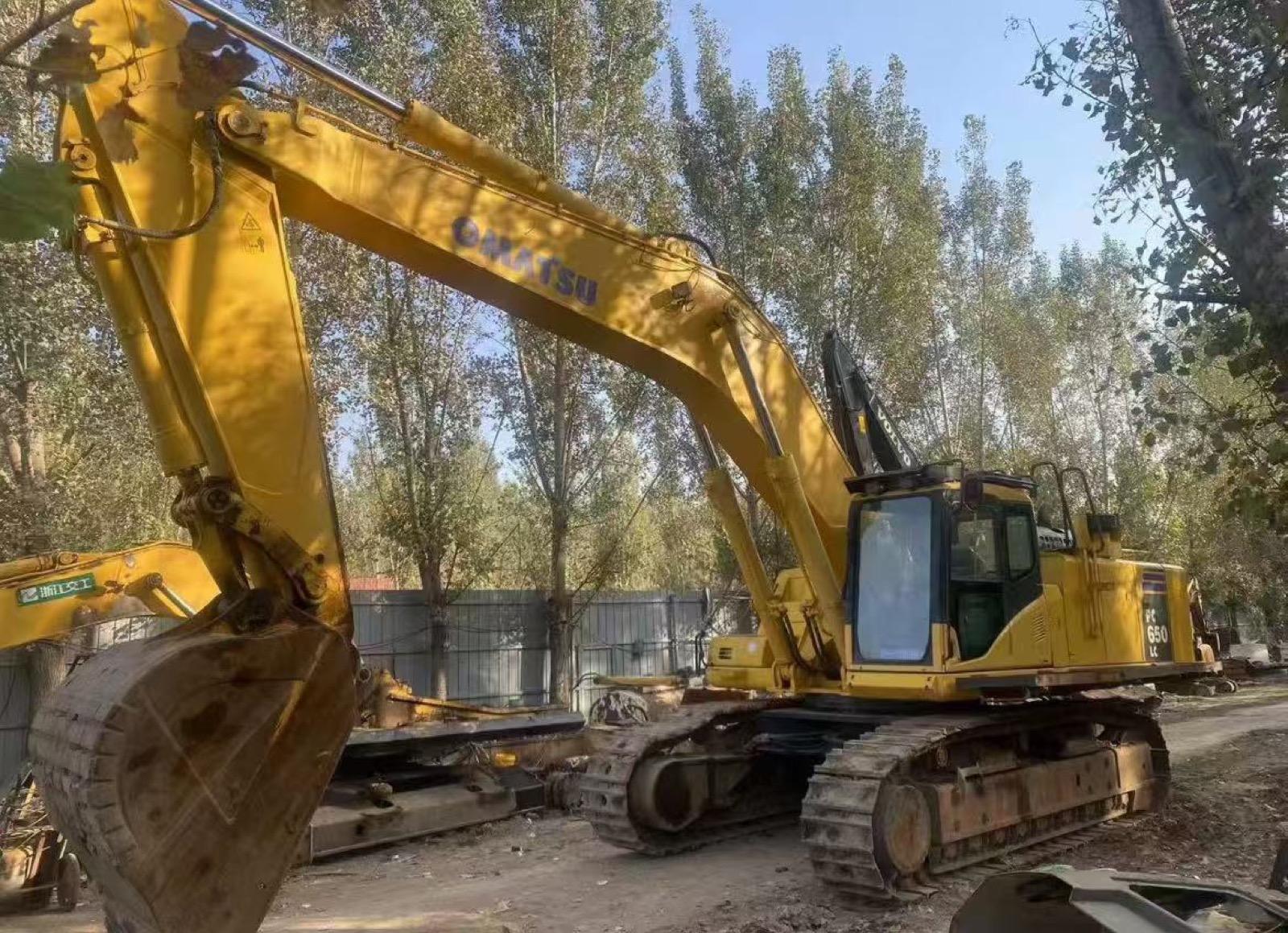 Komatsu PC650 used excavator 0 photo 8